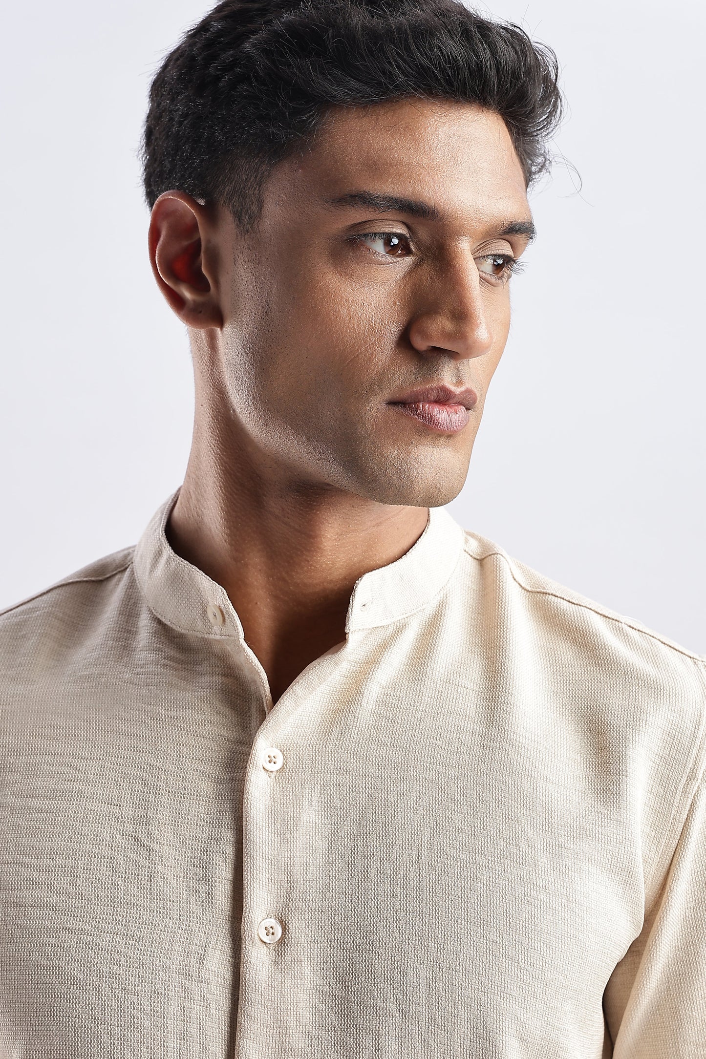 Men Milange Linen Look Shirts Mandarin Collar-Cream