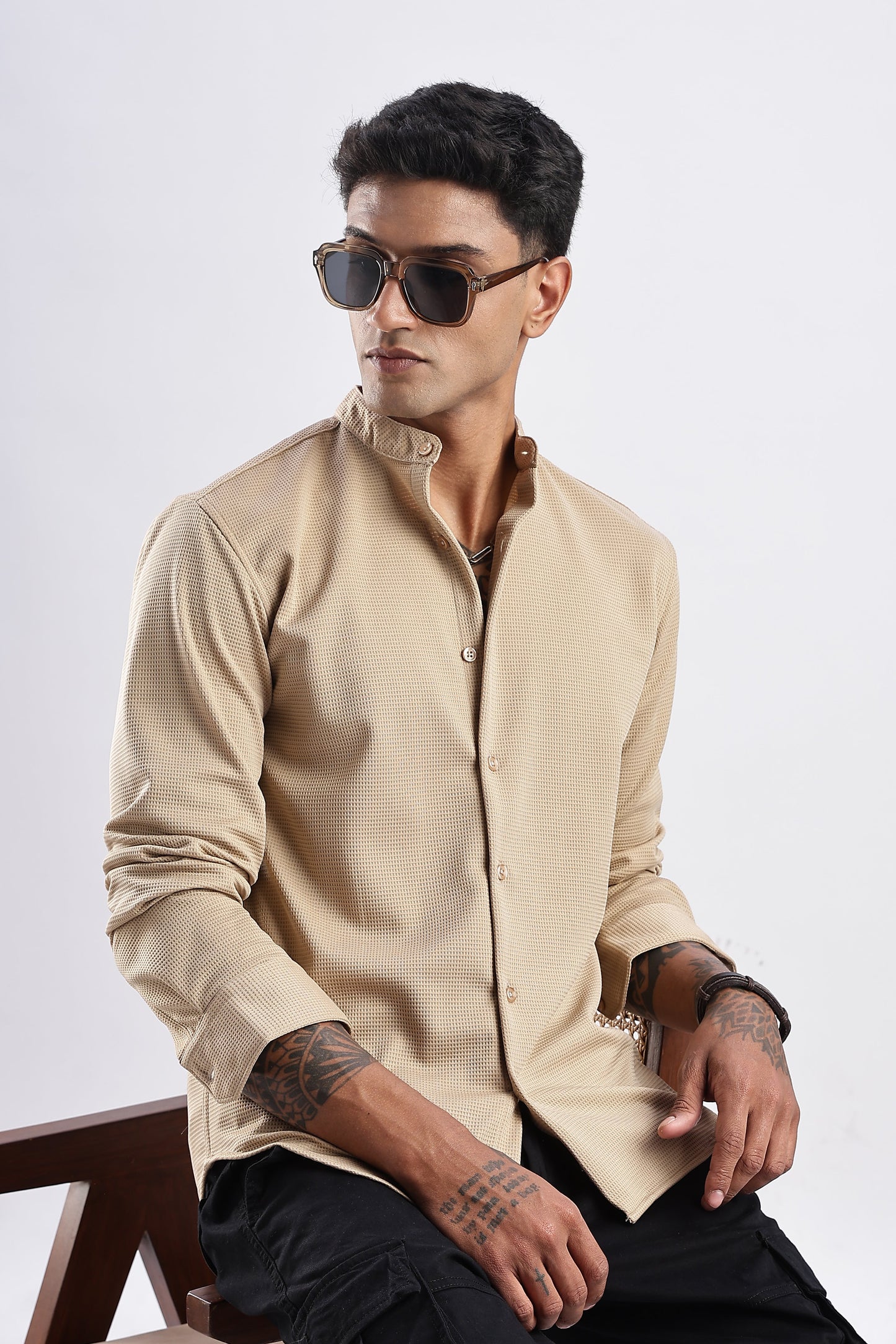 Men Waffle Dobby Shirts Mandarin Collar-Beige