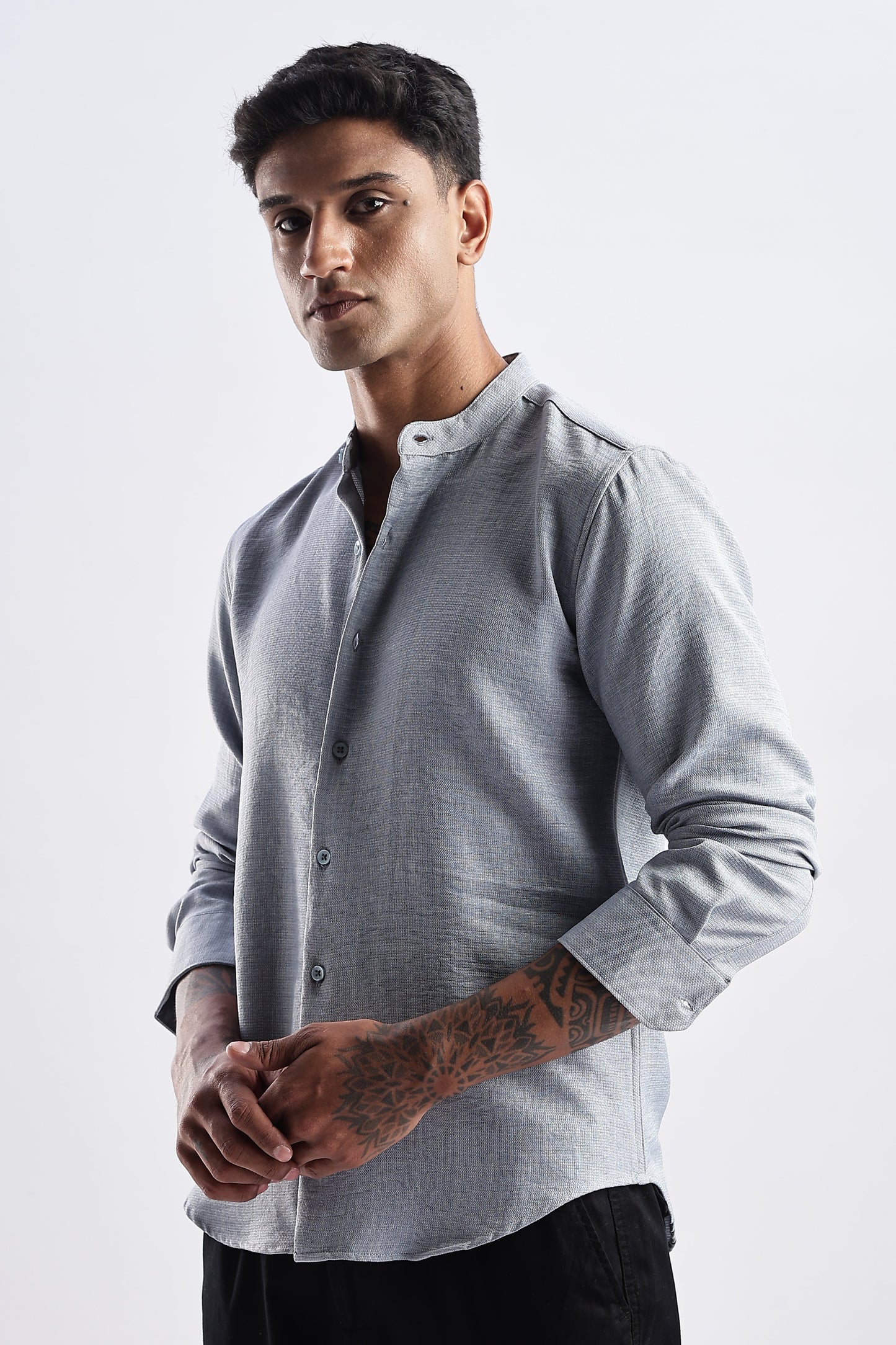Men Milange Linen Look Shirts Mandarin Collar-Lt Grey