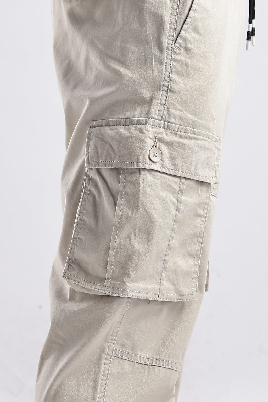 Men Traveller Utility Cargo-Beige