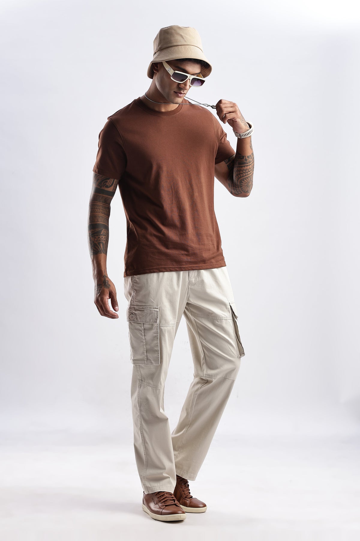 Men Traveller Utility Cargo-Beige