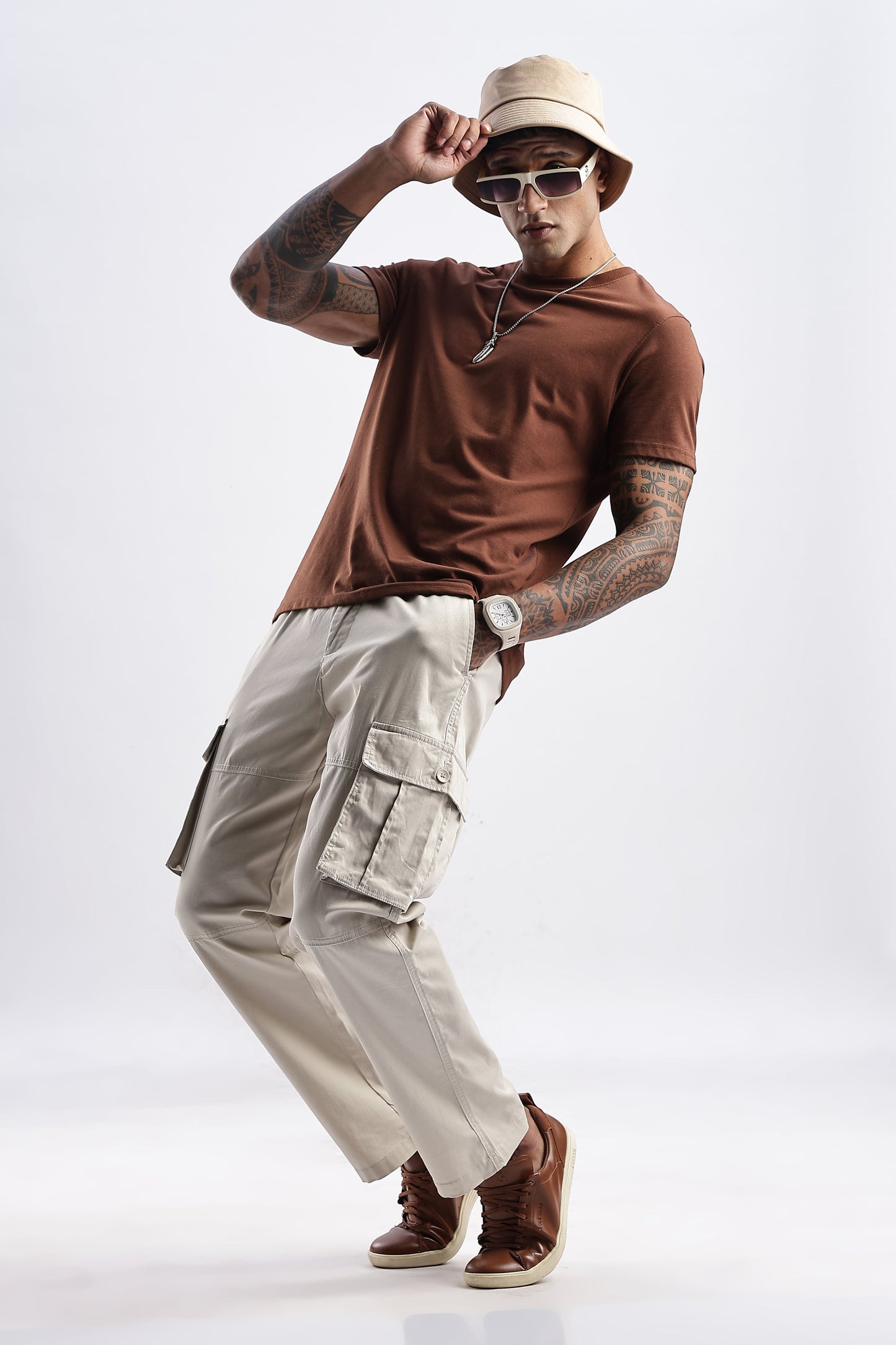 Men Traveller Utility Cargo-Beige