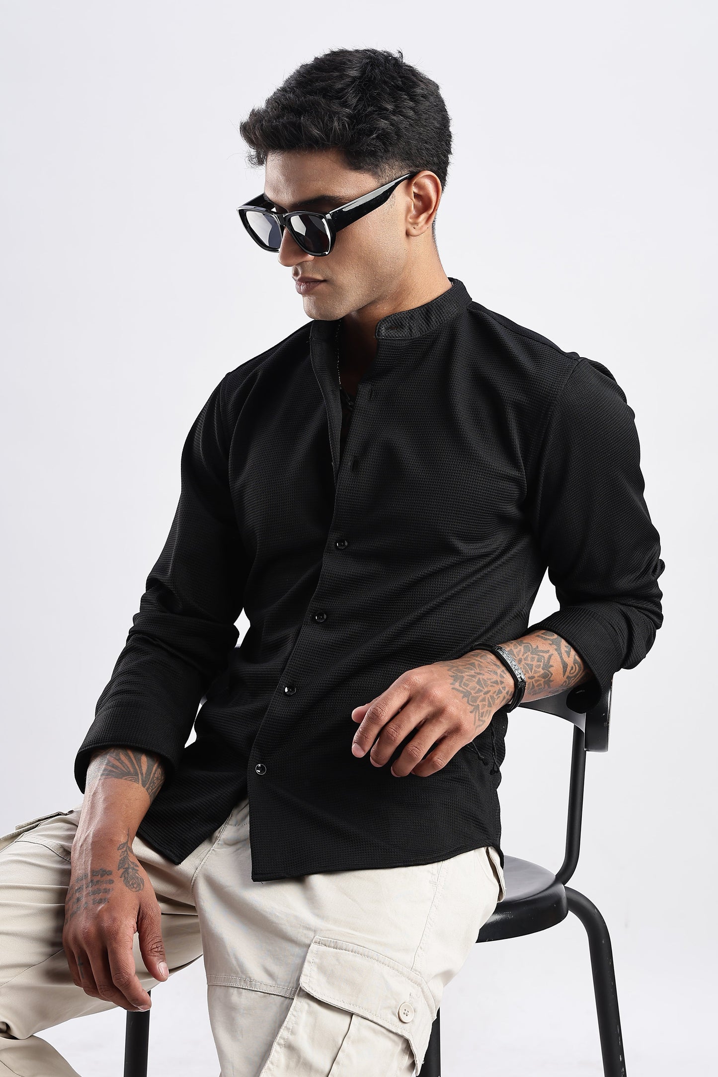 Men Waffle Dobby Shirts Mandarin Collar-Black