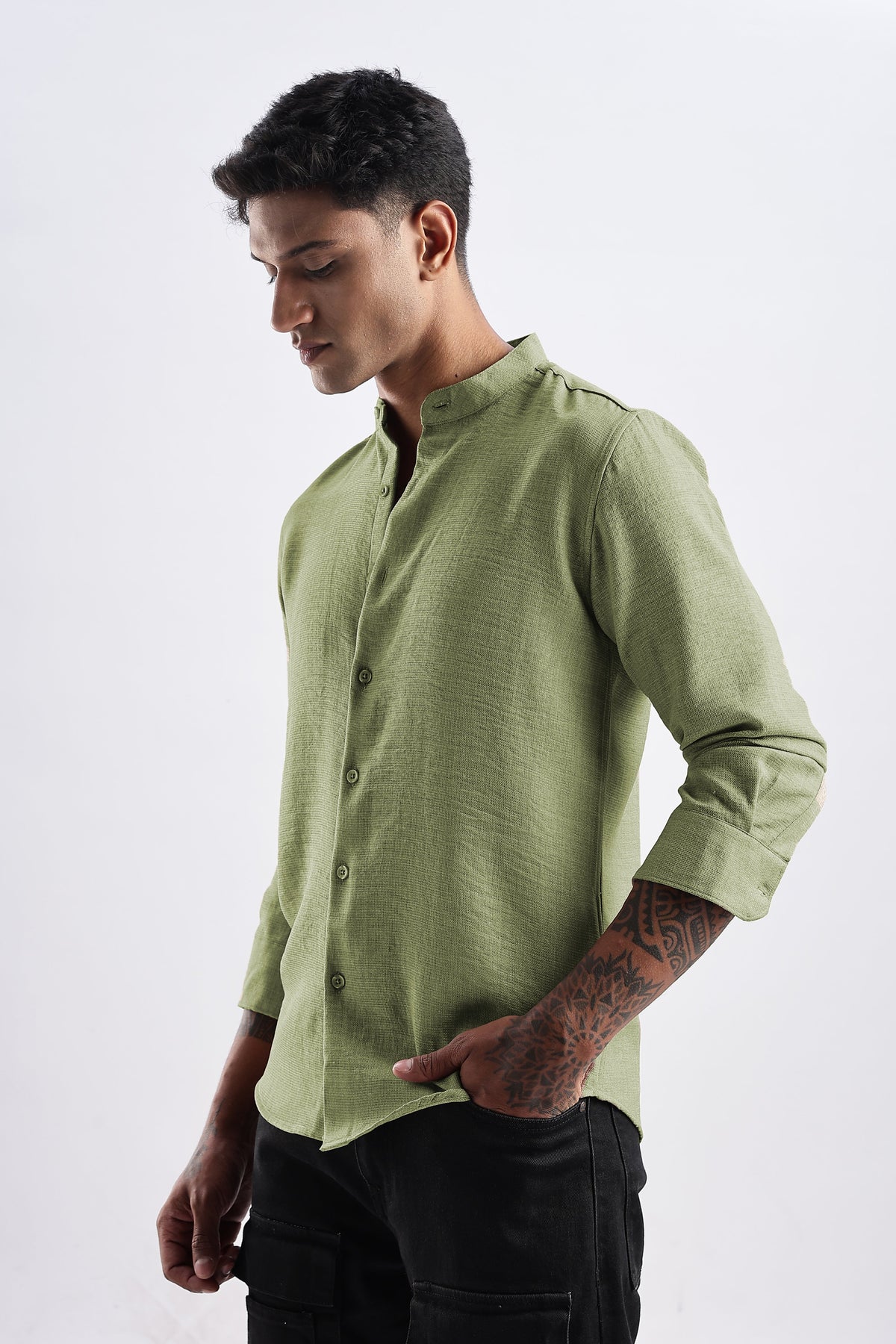 Men Milange Linen Look Shirts Mandarin Collar- Green