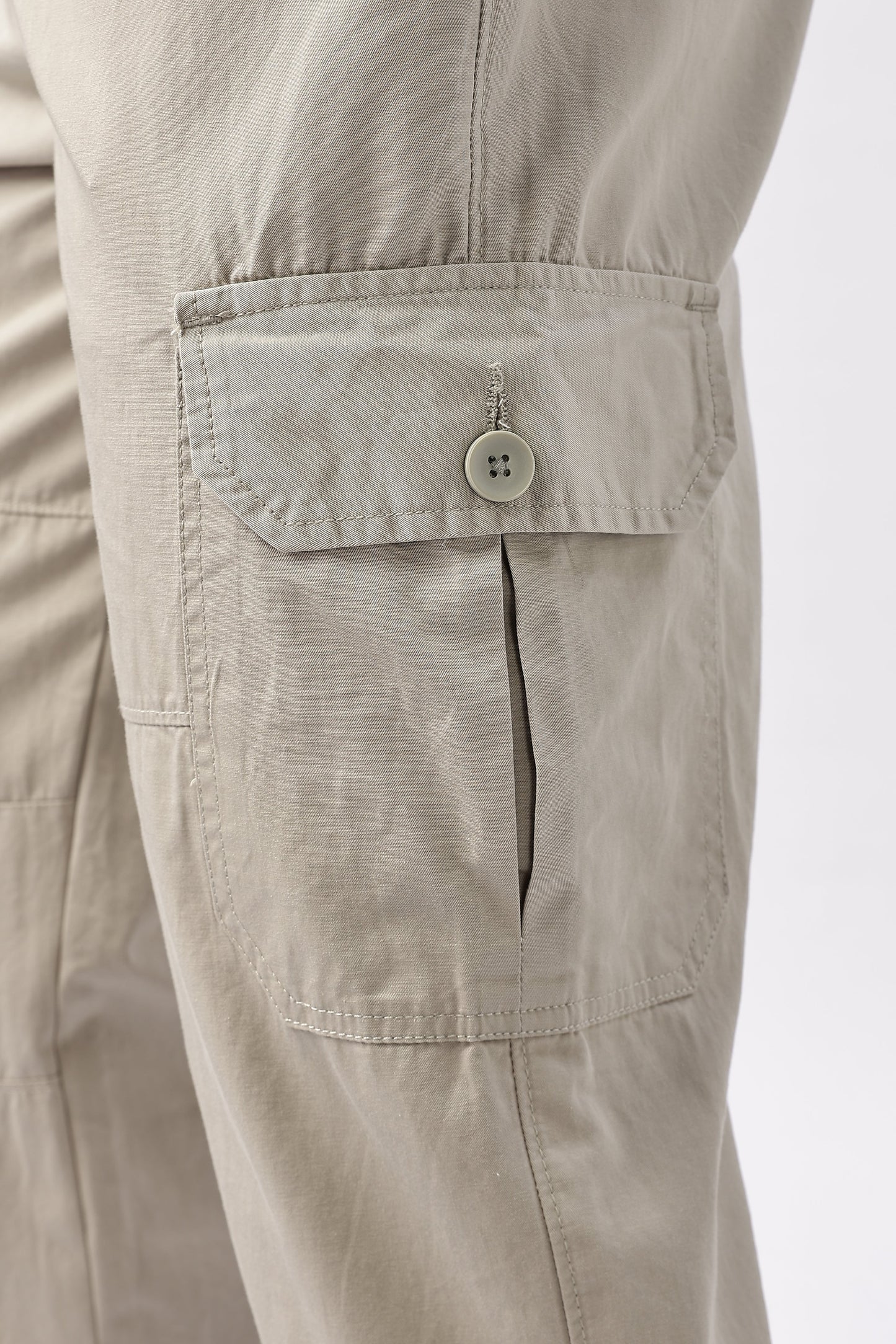Men Relaxed Fit Air Cargo-Stone
