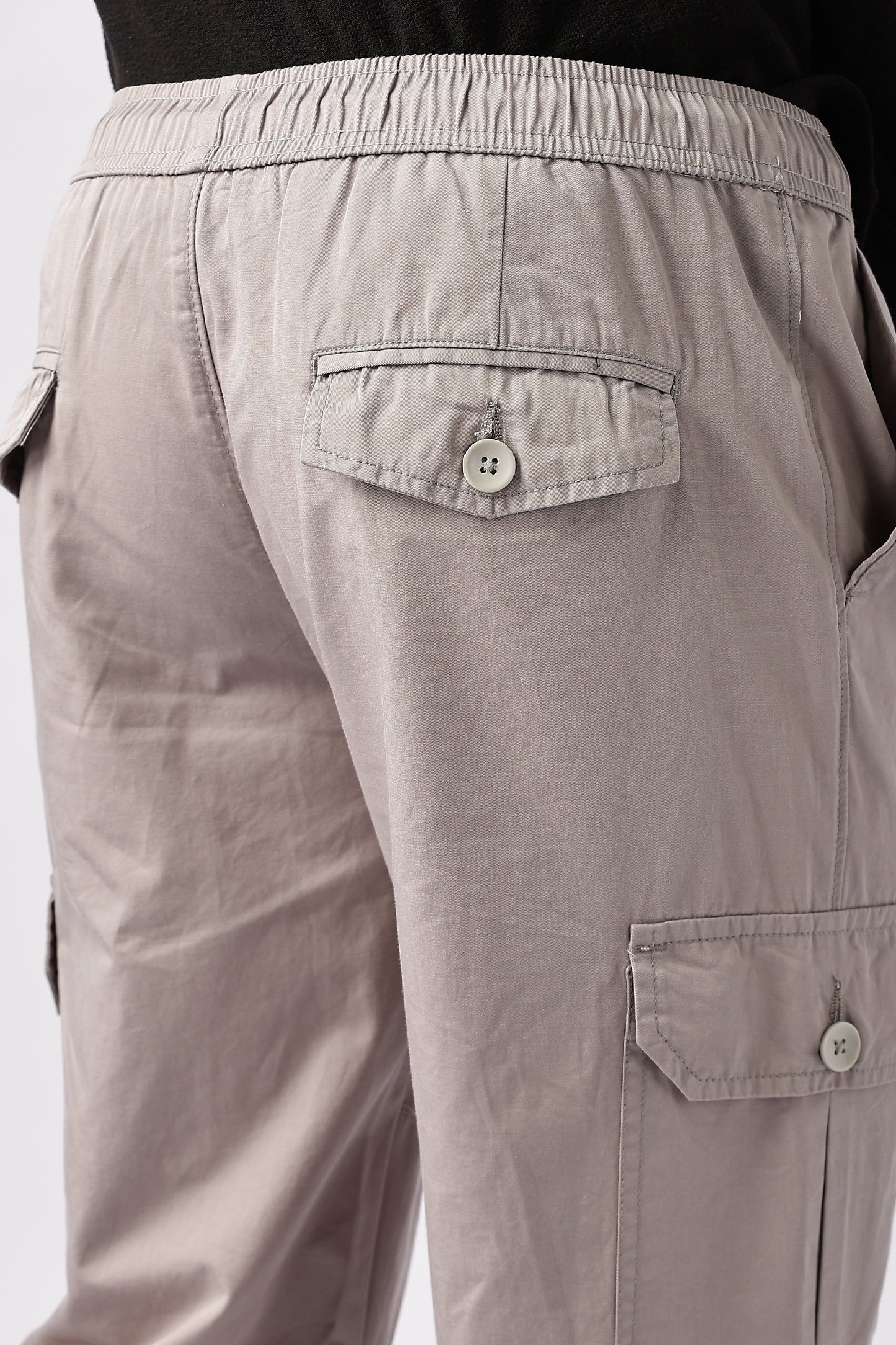Men Relaxed Fit Air Cargo-Lt Grey