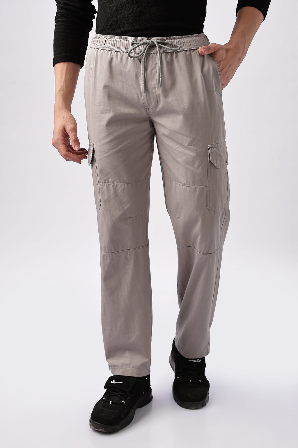 Men Relaxed Fit Air Cargo-Lt Grey