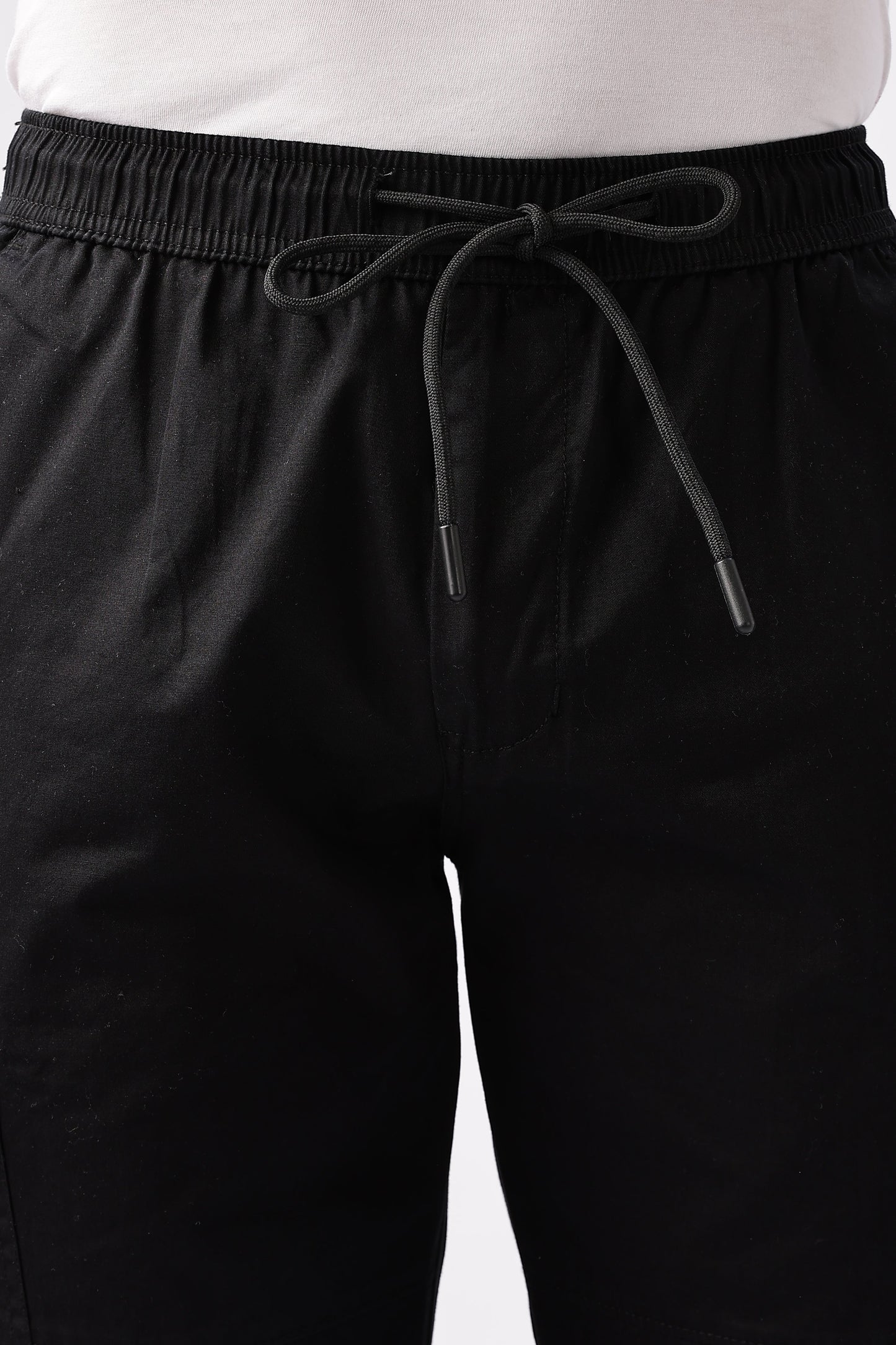 Men Relaxed Fit Air Cargo-Black