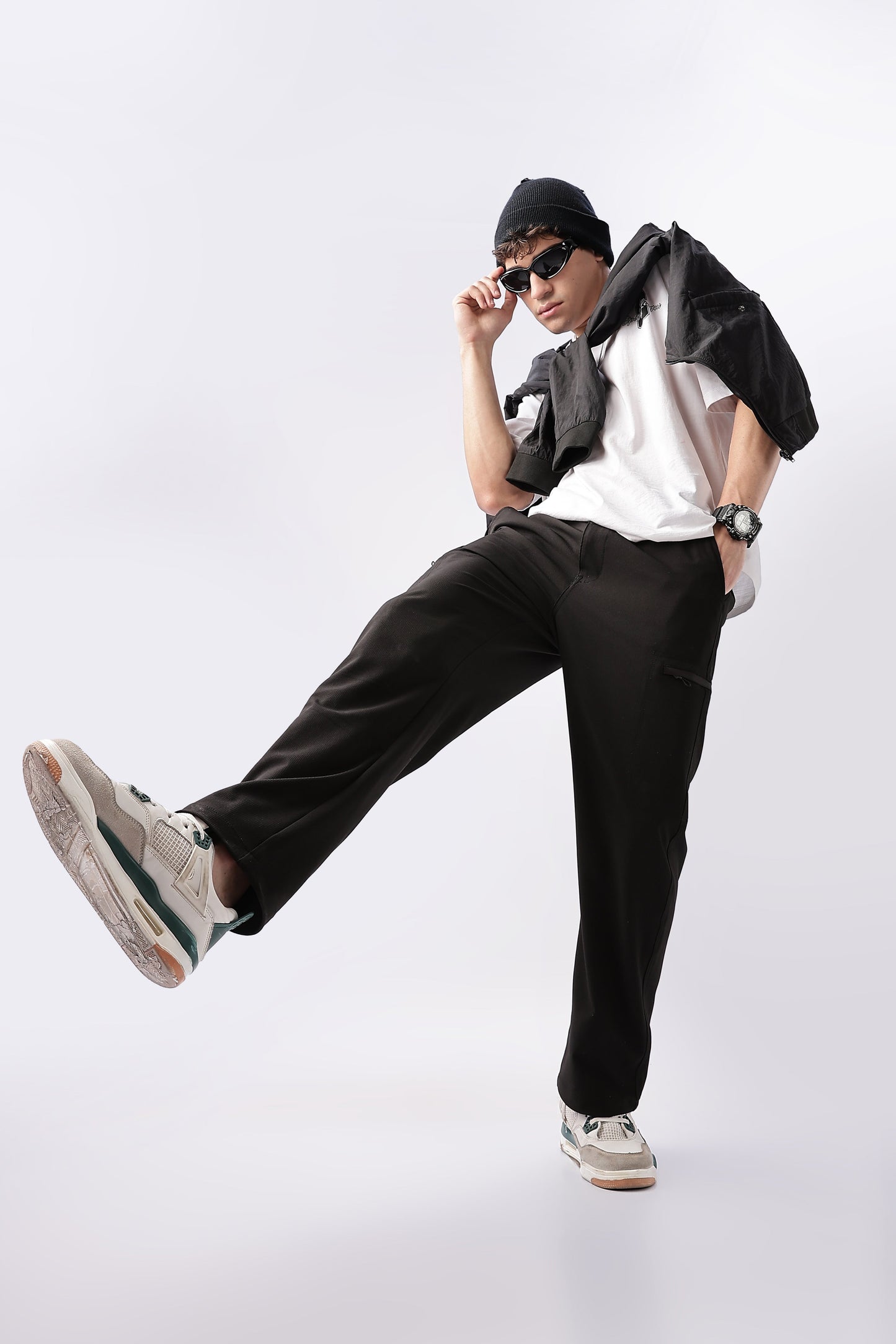 Men Structured Adventure Cargo-Black