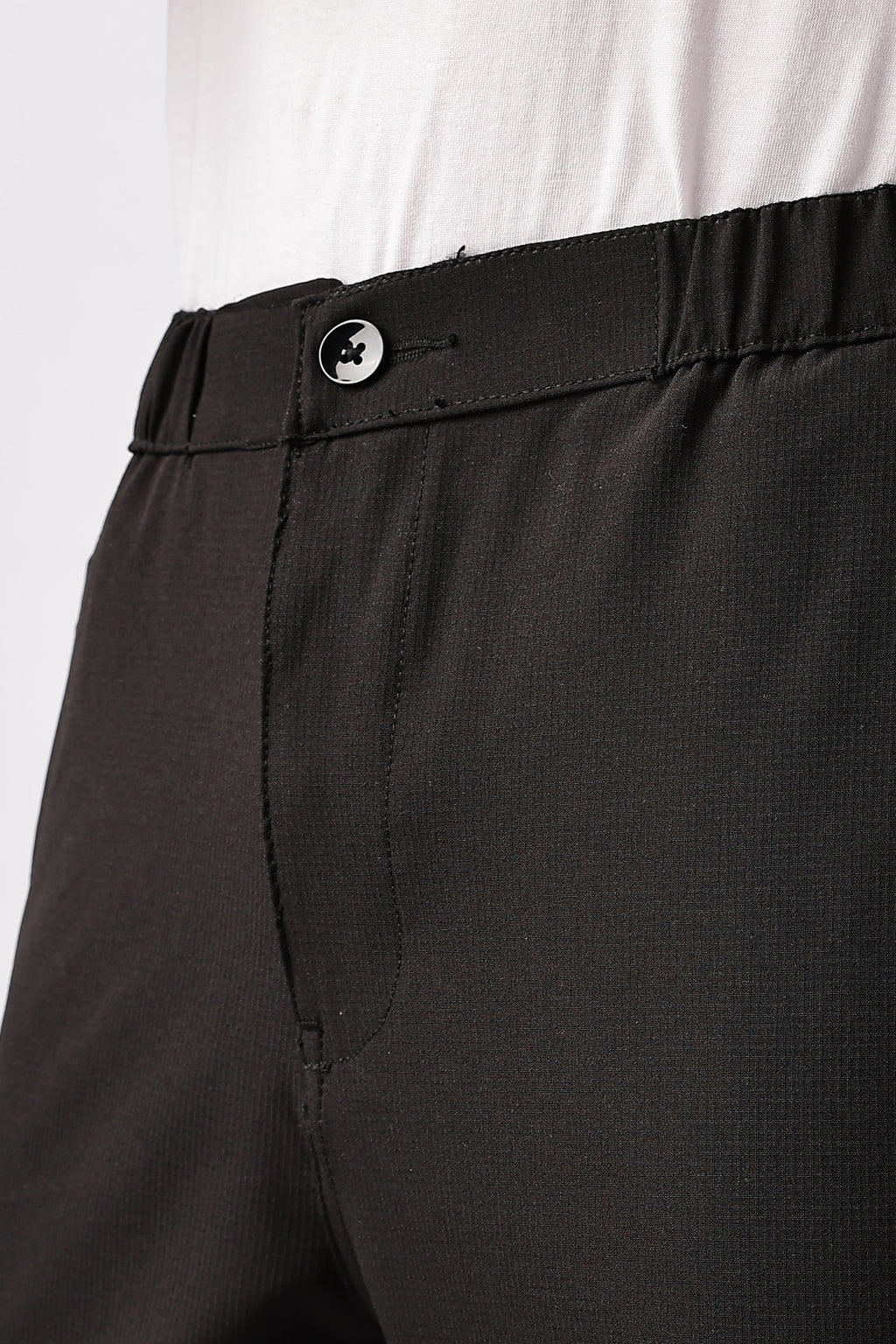 Men Structured Adventure Cargo-Black