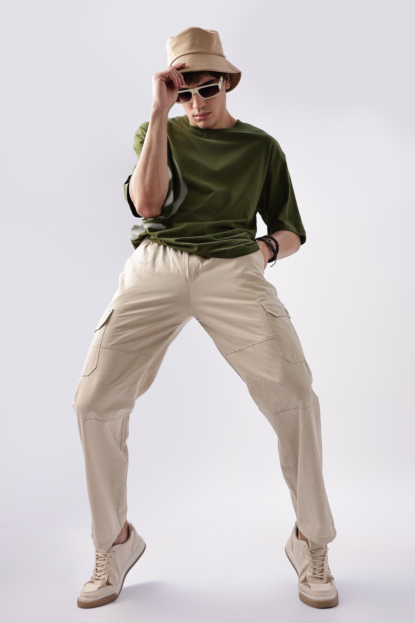 Men Relaxed Fit Air Cargo-Cream