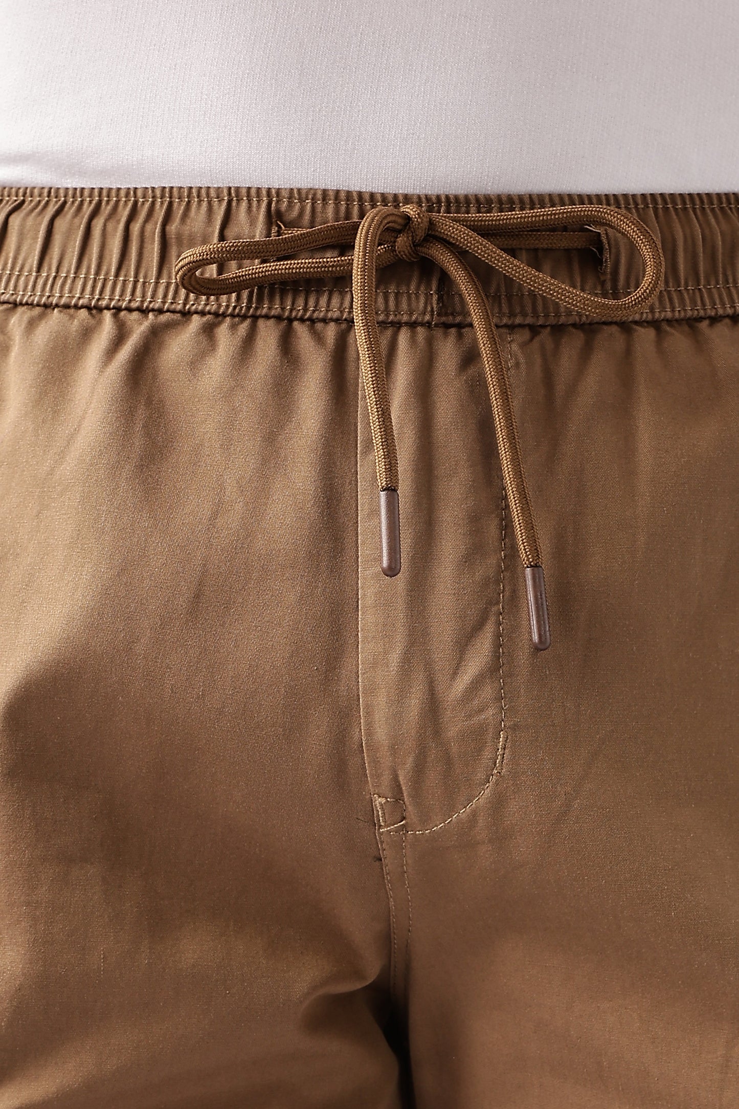 Men Relaxed Fit Air Cargo-Brown