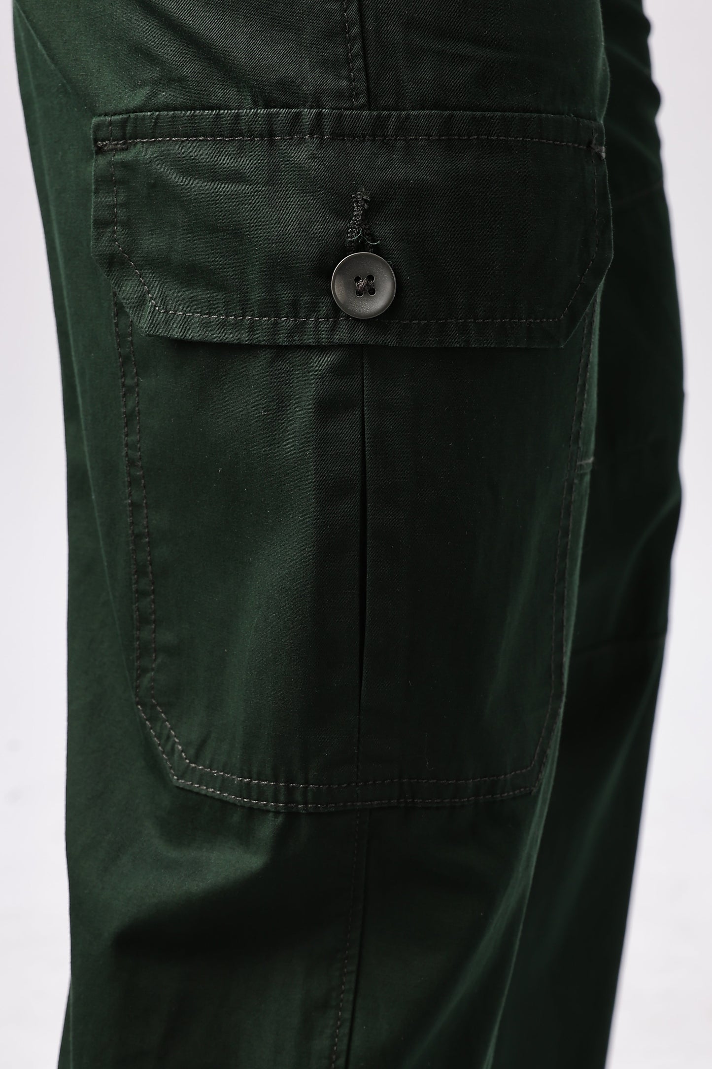 Men Relaxed Fit Air Cargo-Olive