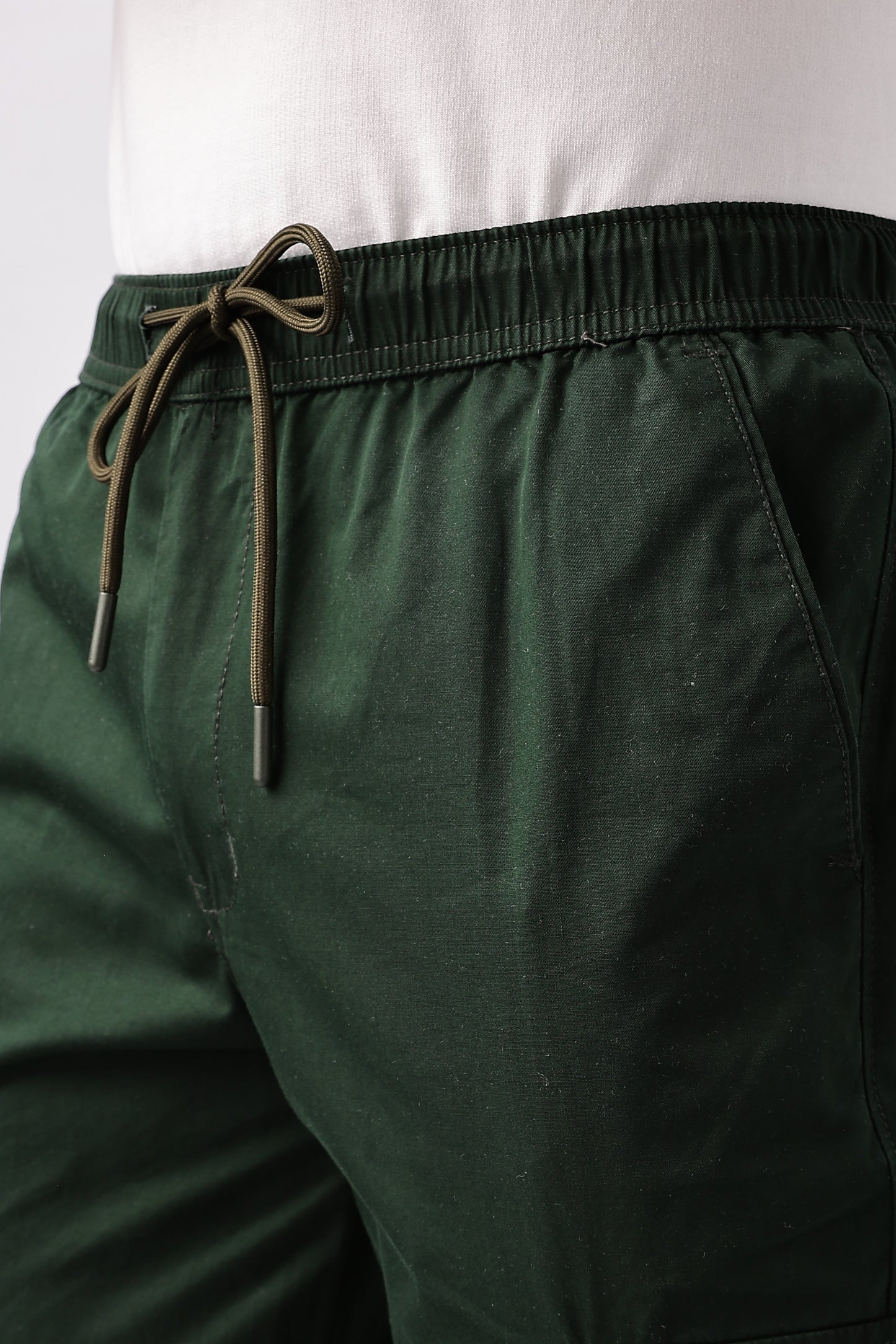 Men Relaxed Fit Air Cargo-Olive