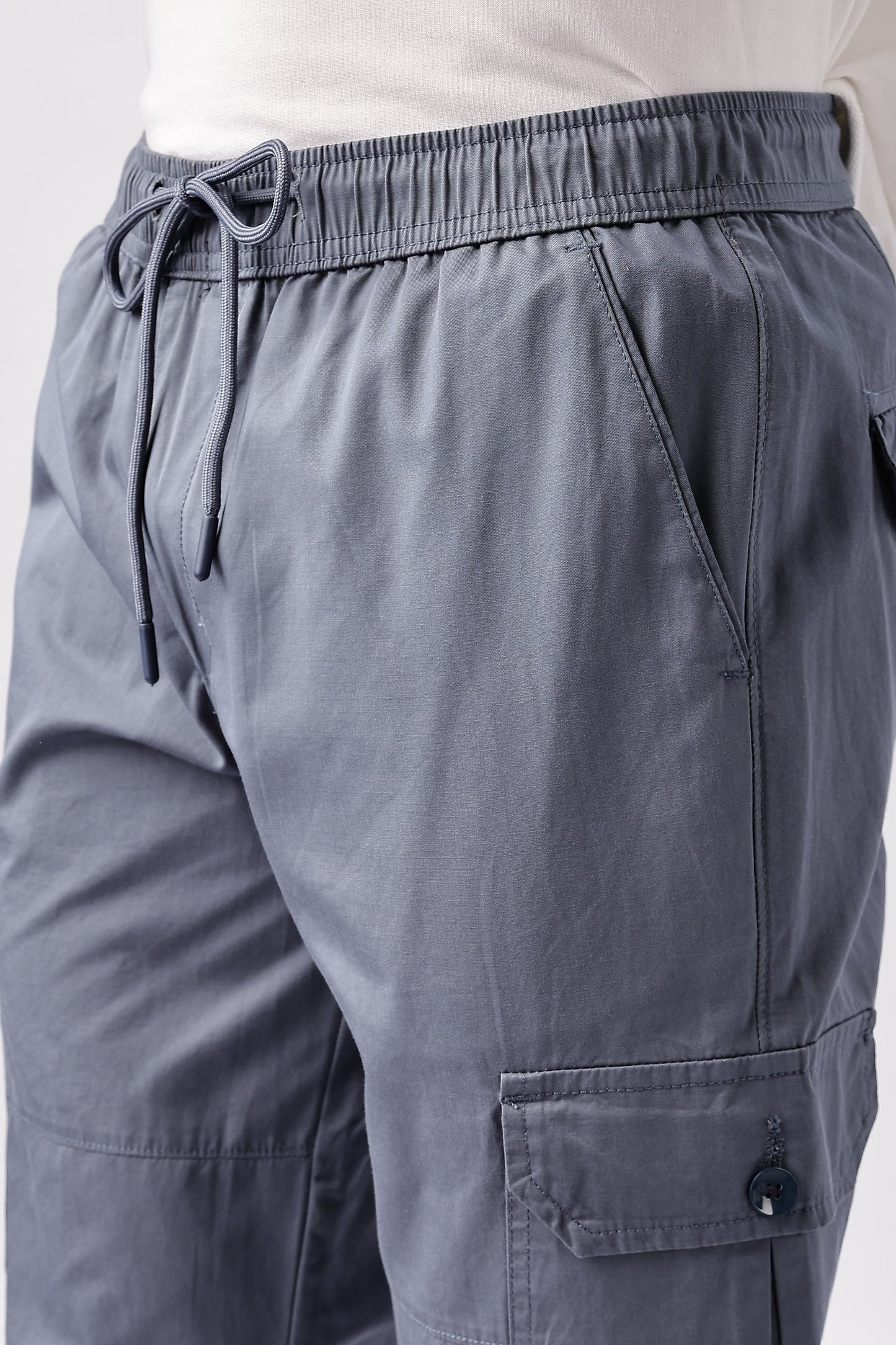 Men Relaxed Fit Air Cargo-Smoke