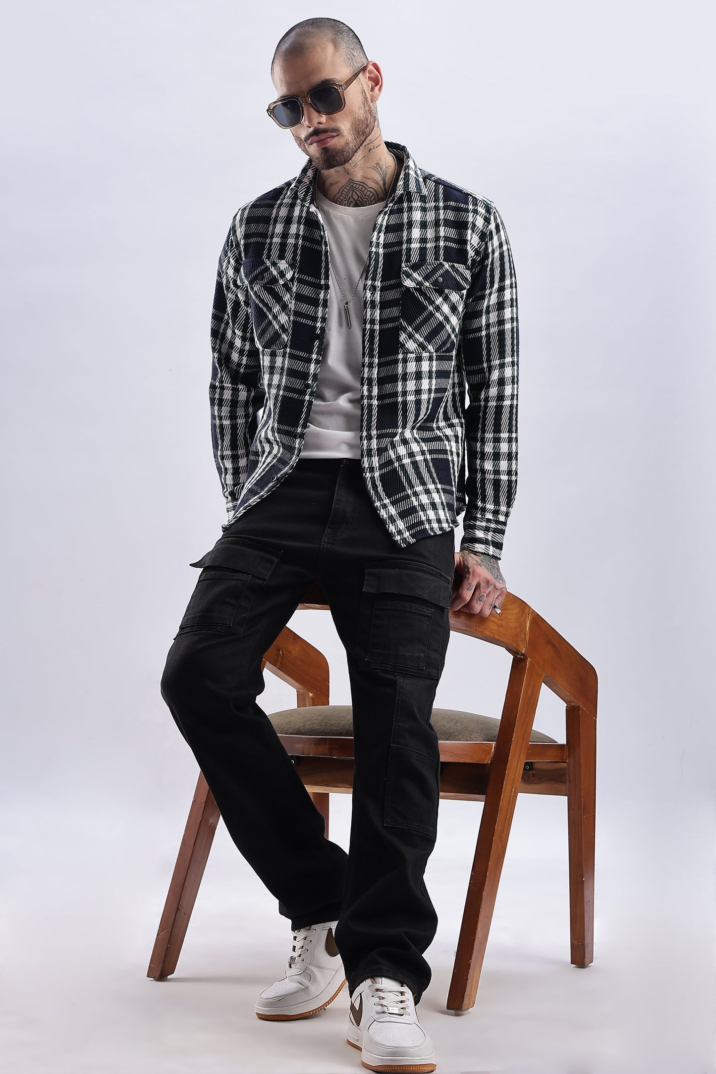 Men Flannel Shirt-White & Green