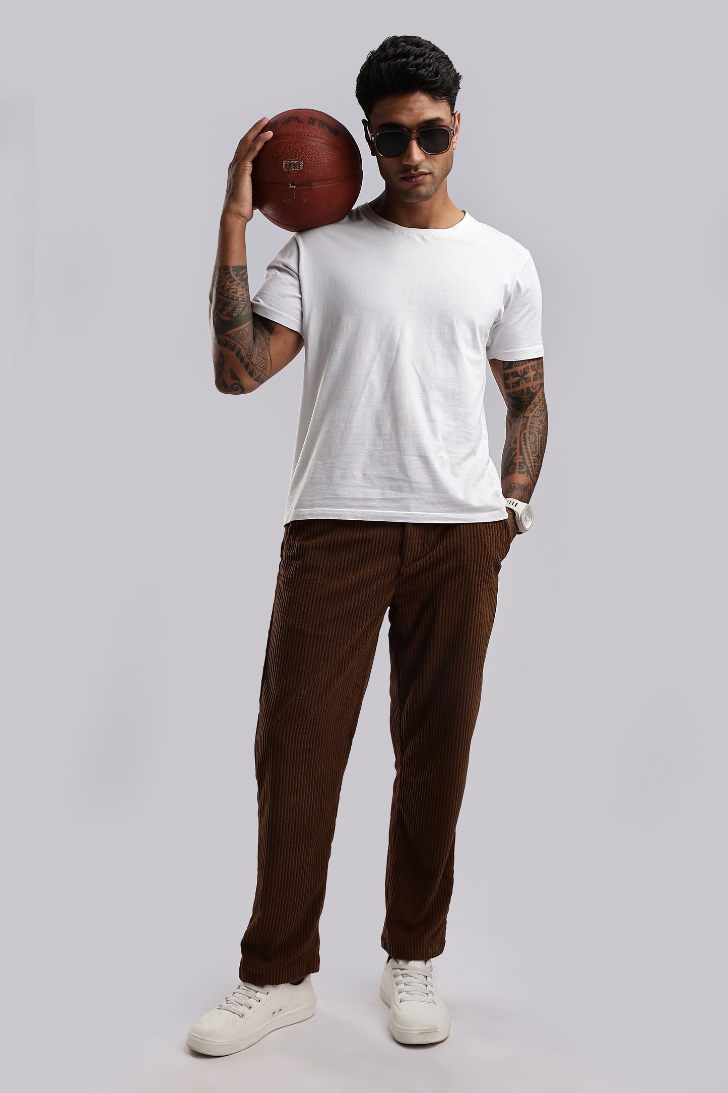 Men Corduroy Relaxed Traveller-Khakhi