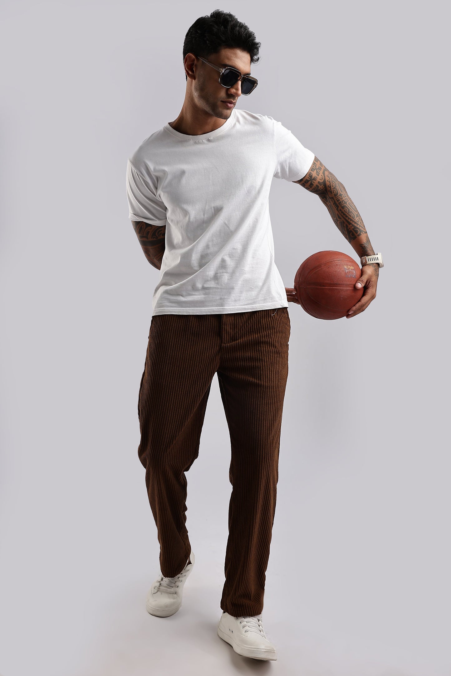 Men Corduroy Relaxed Traveller-Khakhi