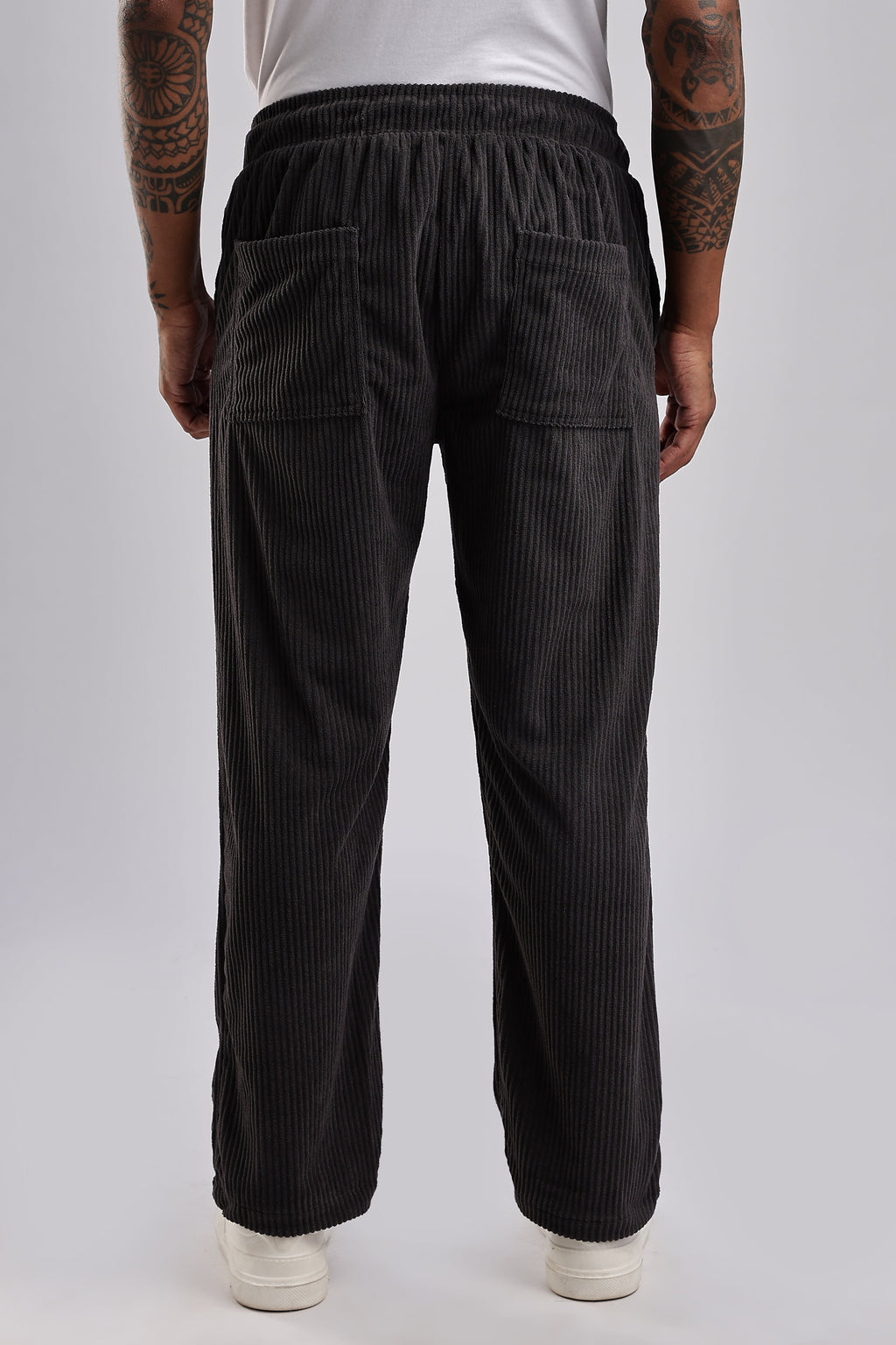 Men Corduroy Relaxed Traveller-Dk Grey