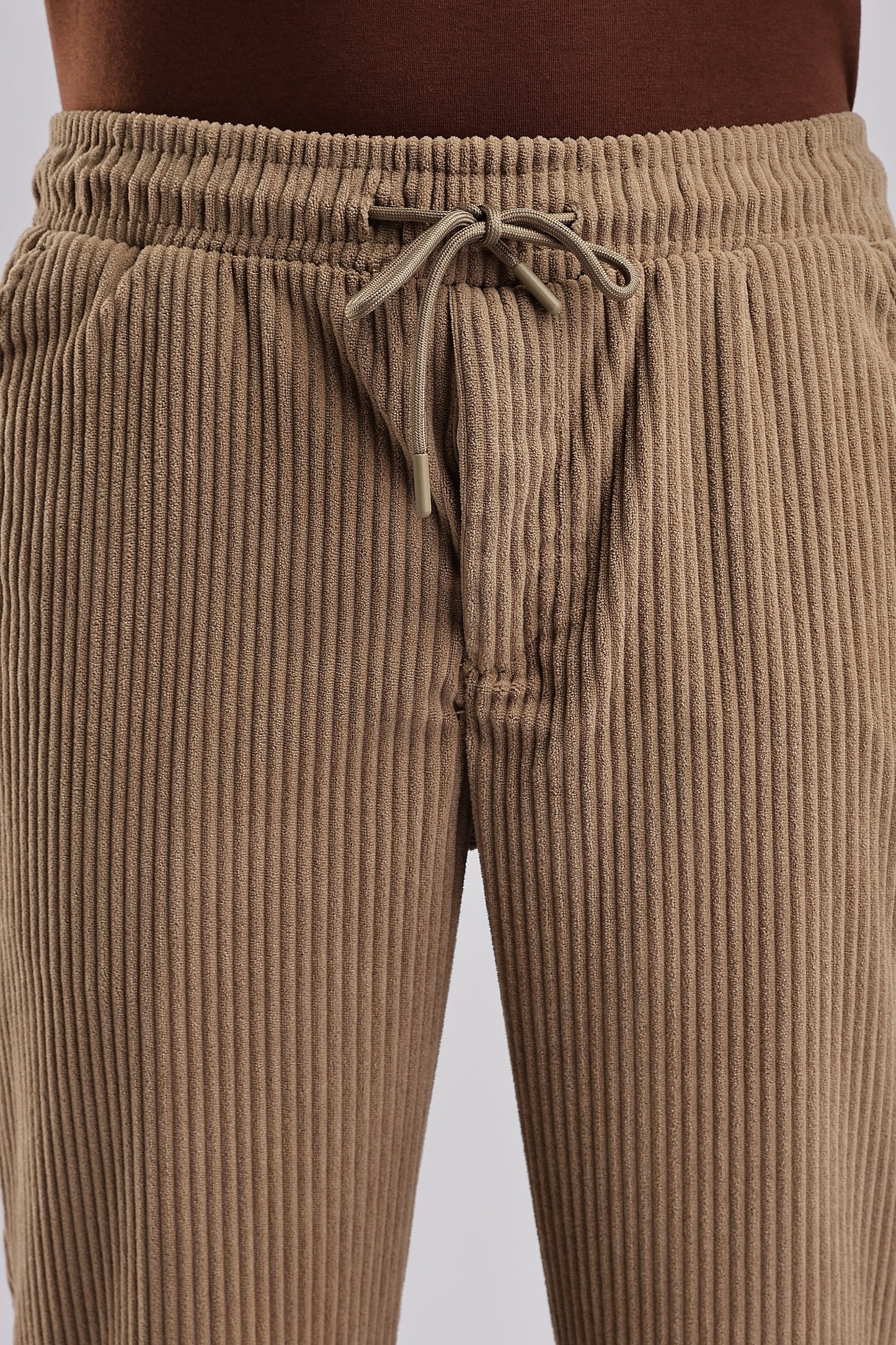 Men Corduroy Relaxed Traveller-Lt Khakhi
