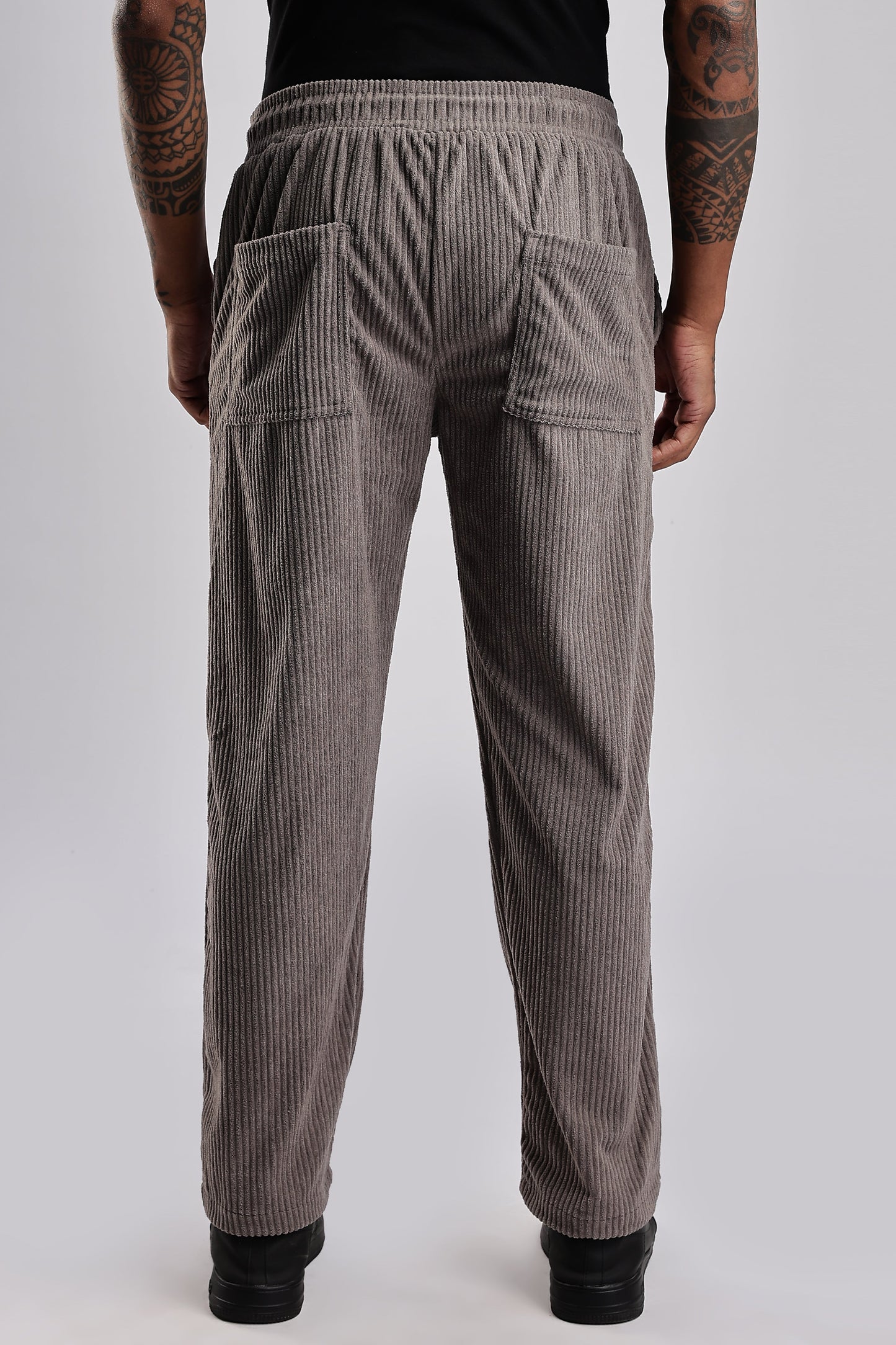 Men Corduroy Relaxed Traveller-Lt Grey