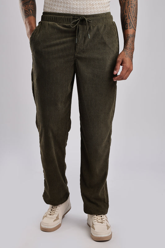 Men Corduroy Relaxed Traveller-Olive