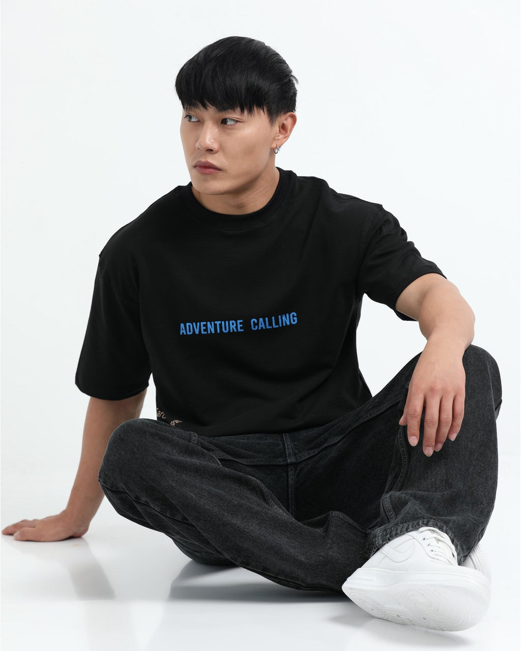 LIFE IS GOOD BLACK TEE - Relaxed Fit