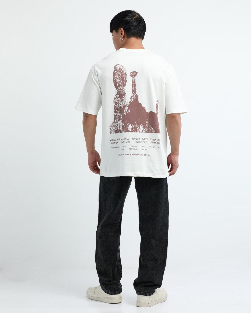 HARMONY OFF WHITE TEE - Relaxed Fit