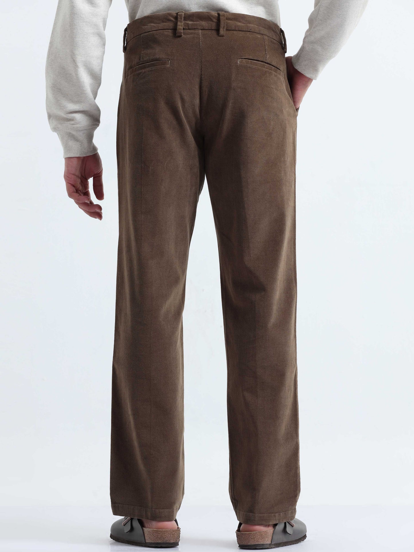 Soft Corduroy Oak Olive Relaxed Pleated Pant