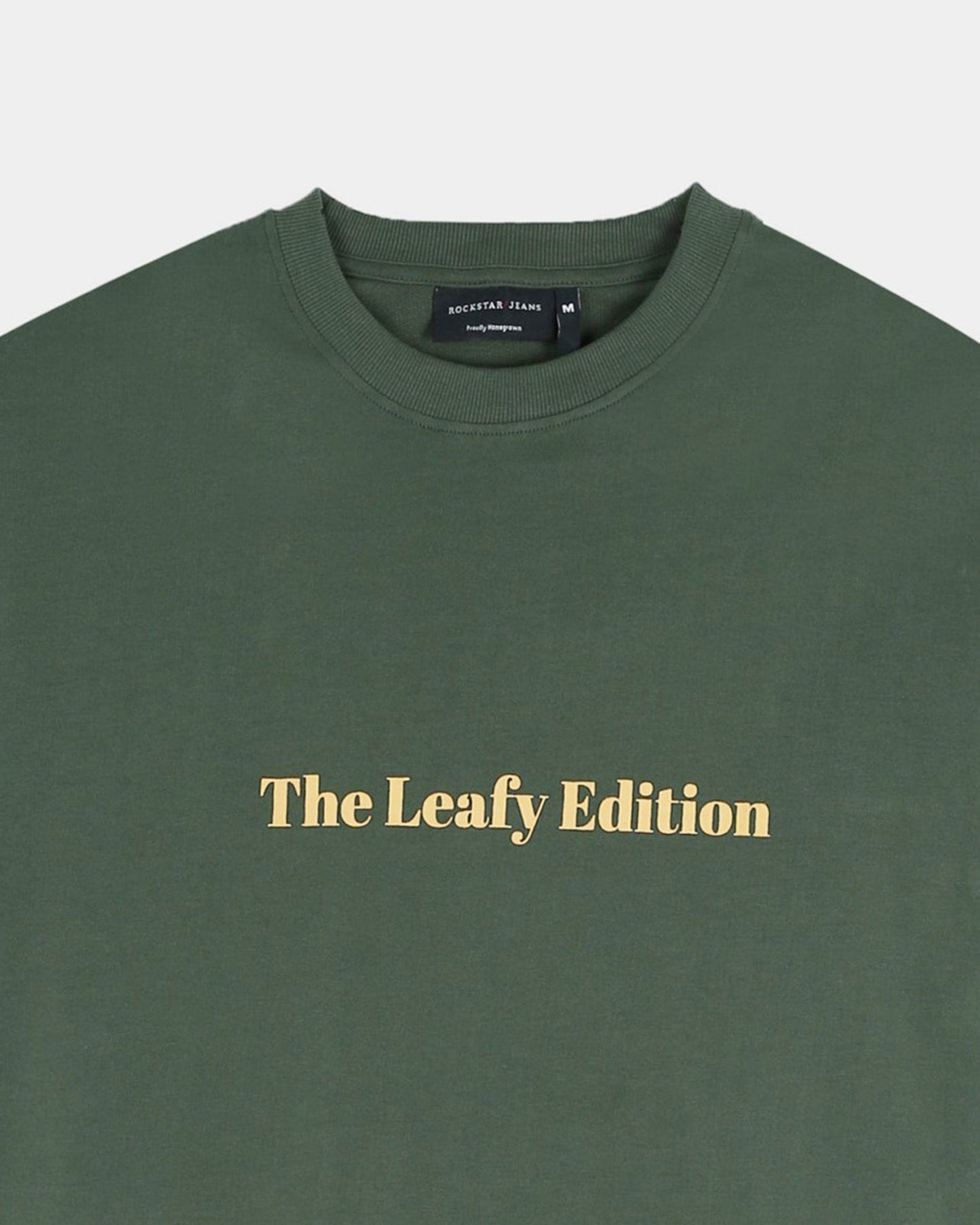 WELLNESS IN BLOOM FOREST GREEN TEE - Relaxed Fit