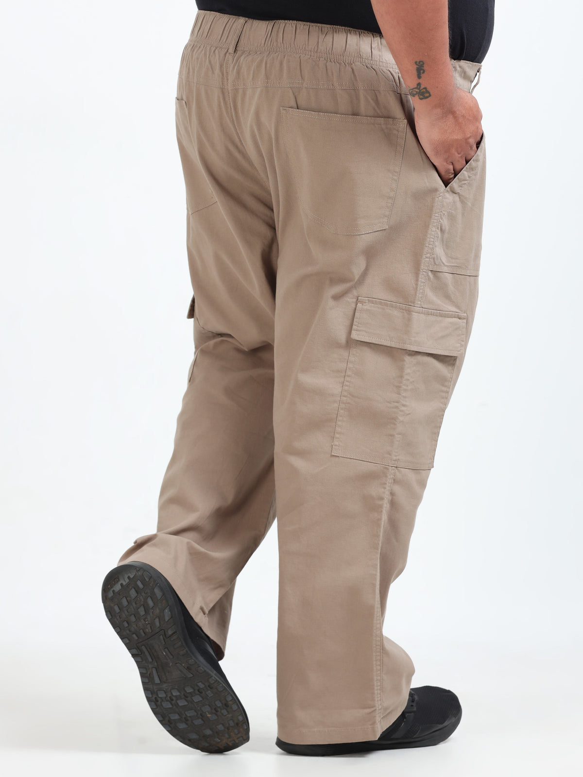 Men Classic Curve Cargo - Beige