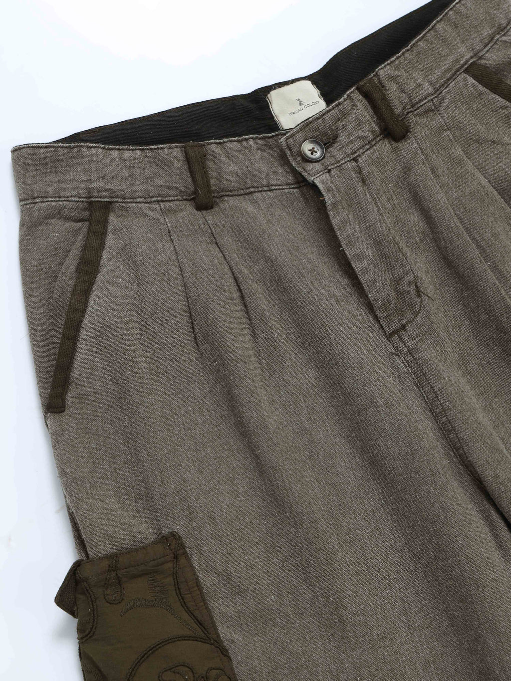 Ecru Pleated Cargo Pant In Olive