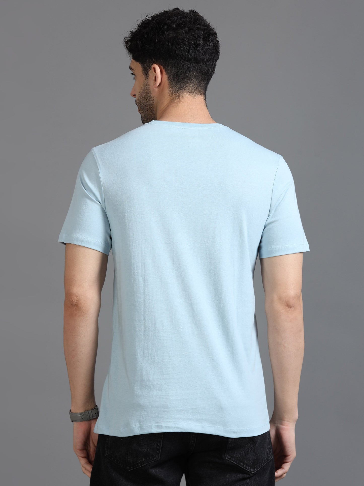 Stay Focused T-Shirt - Light Blue
