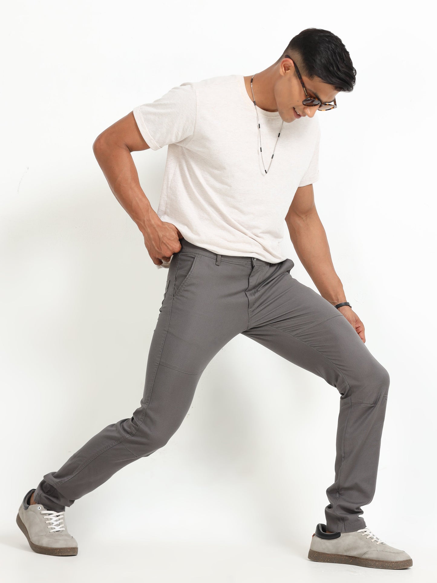 Men Popcorn Dobby Cargo-Grey