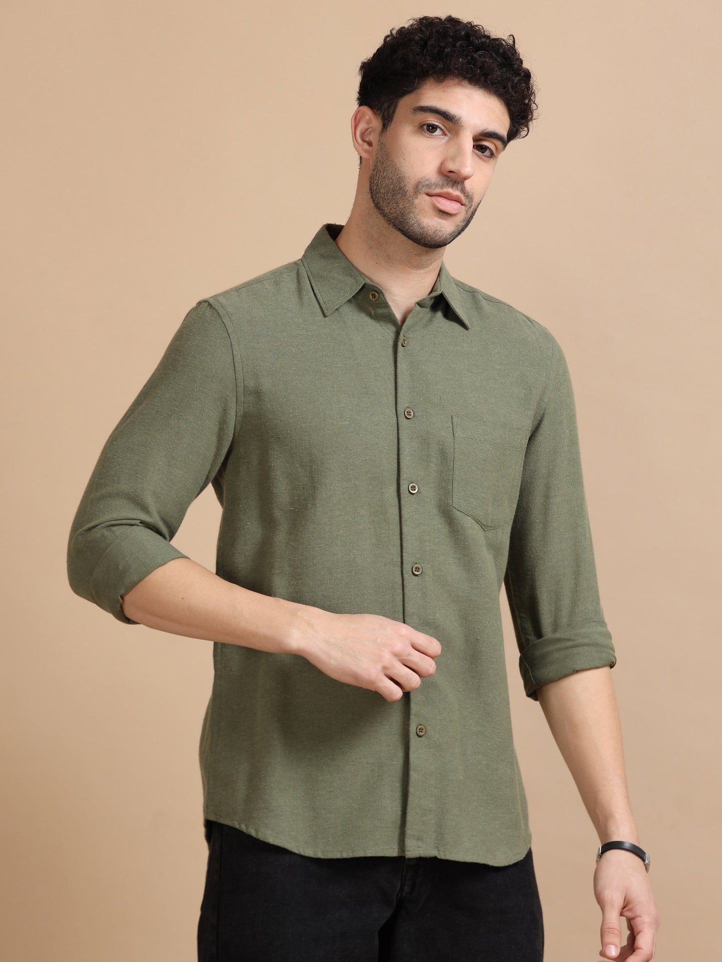 Men Classic Olive Solid Shirt
