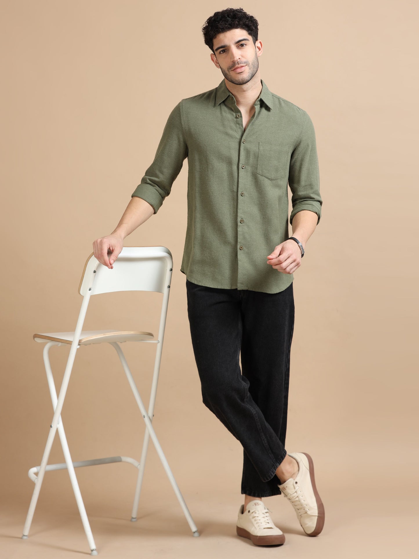 Men Classic Olive Solid Shirt
