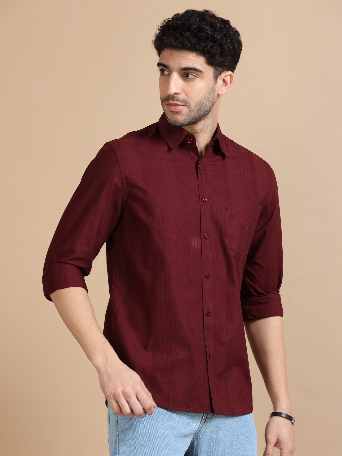 Men Classic Maroon Solid Shirt