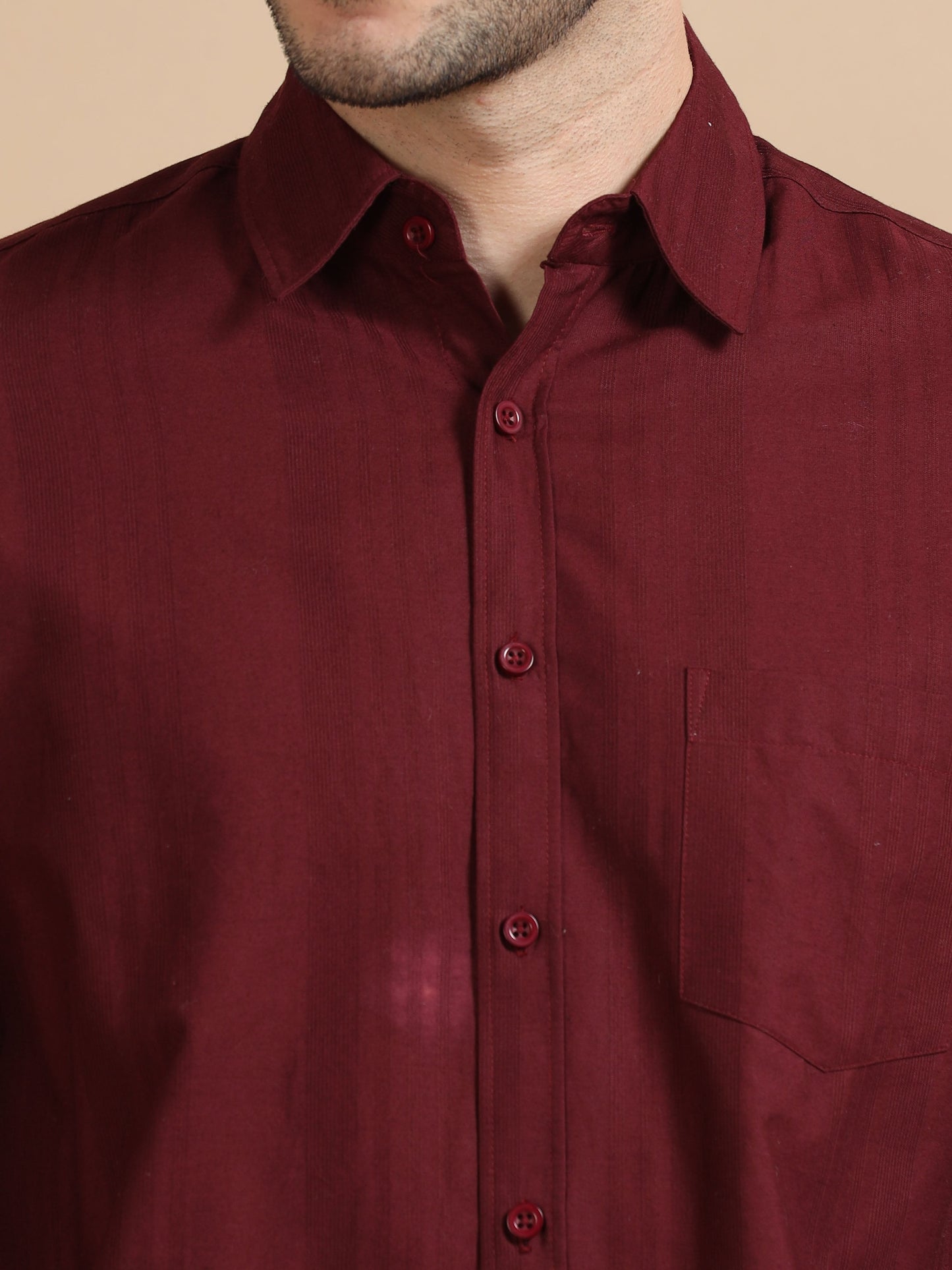 Men Classic Maroon Solid Shirt