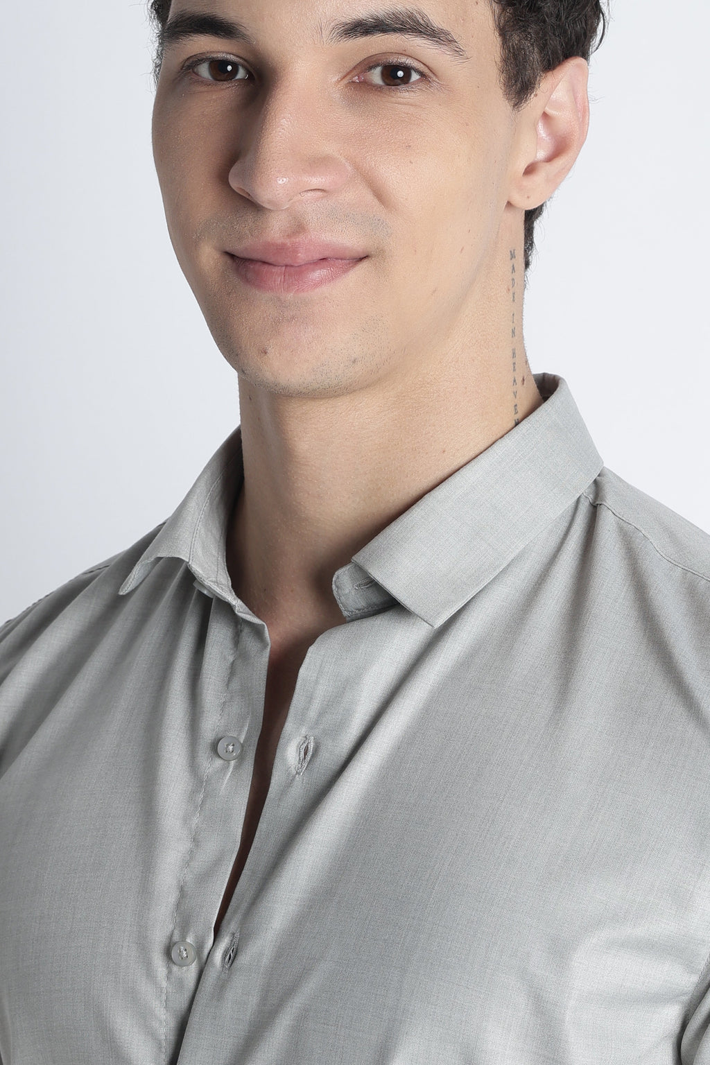 Men Liquid Nylon Plain Shirts-Lt Grey
