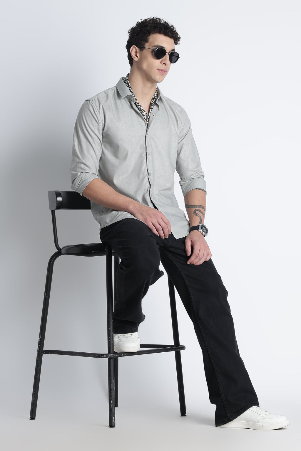 Men Liquid Nylon Plain Shirts-Lt Grey