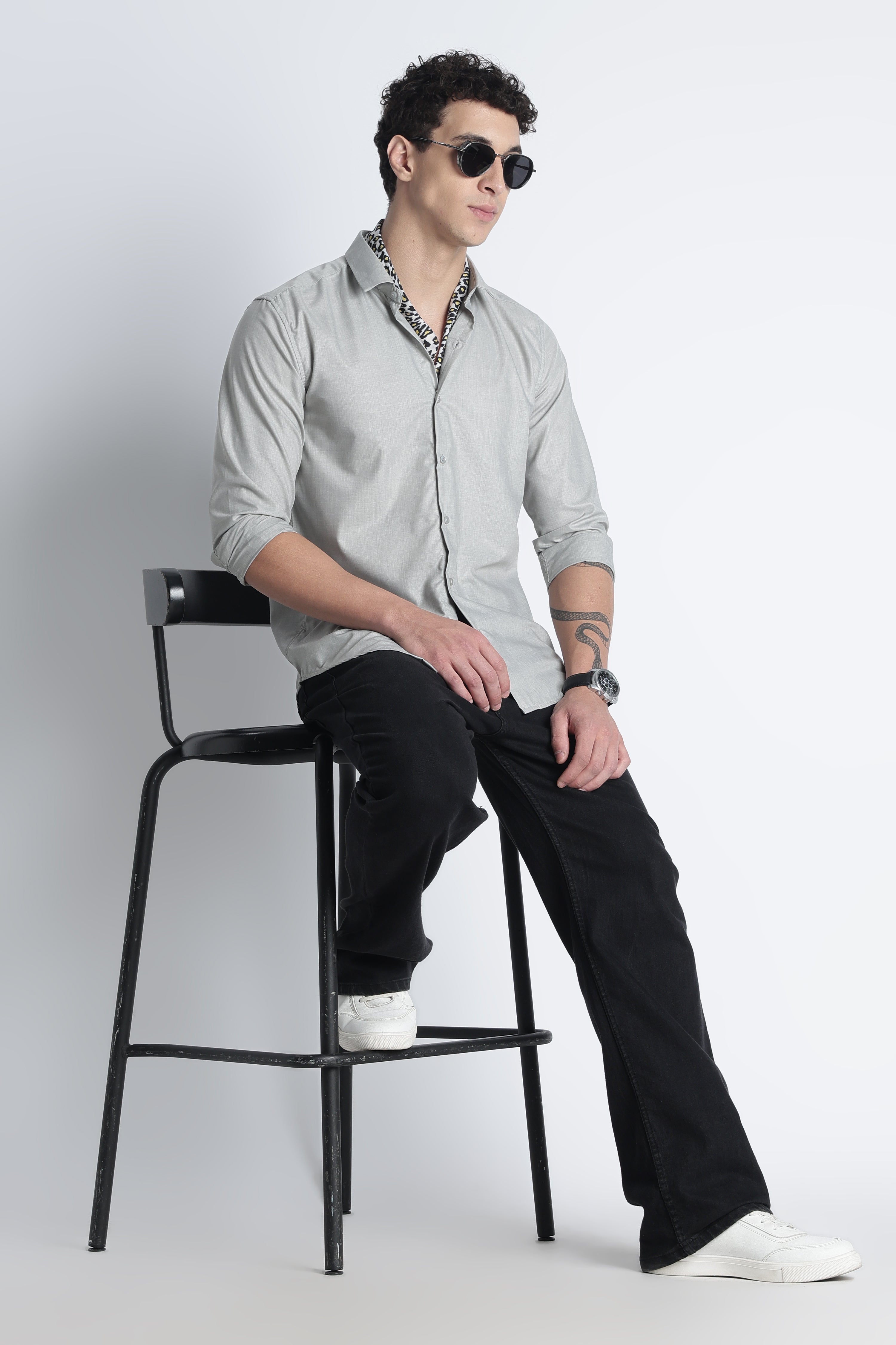 Men Liquid Nylon Plain Shirts-Lt Grey