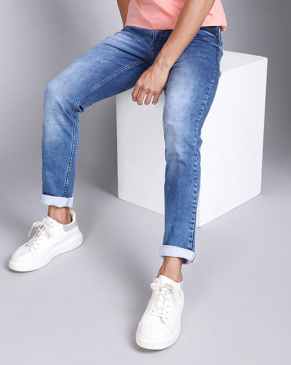 Slim Fit Jeans-Washed Light Blue