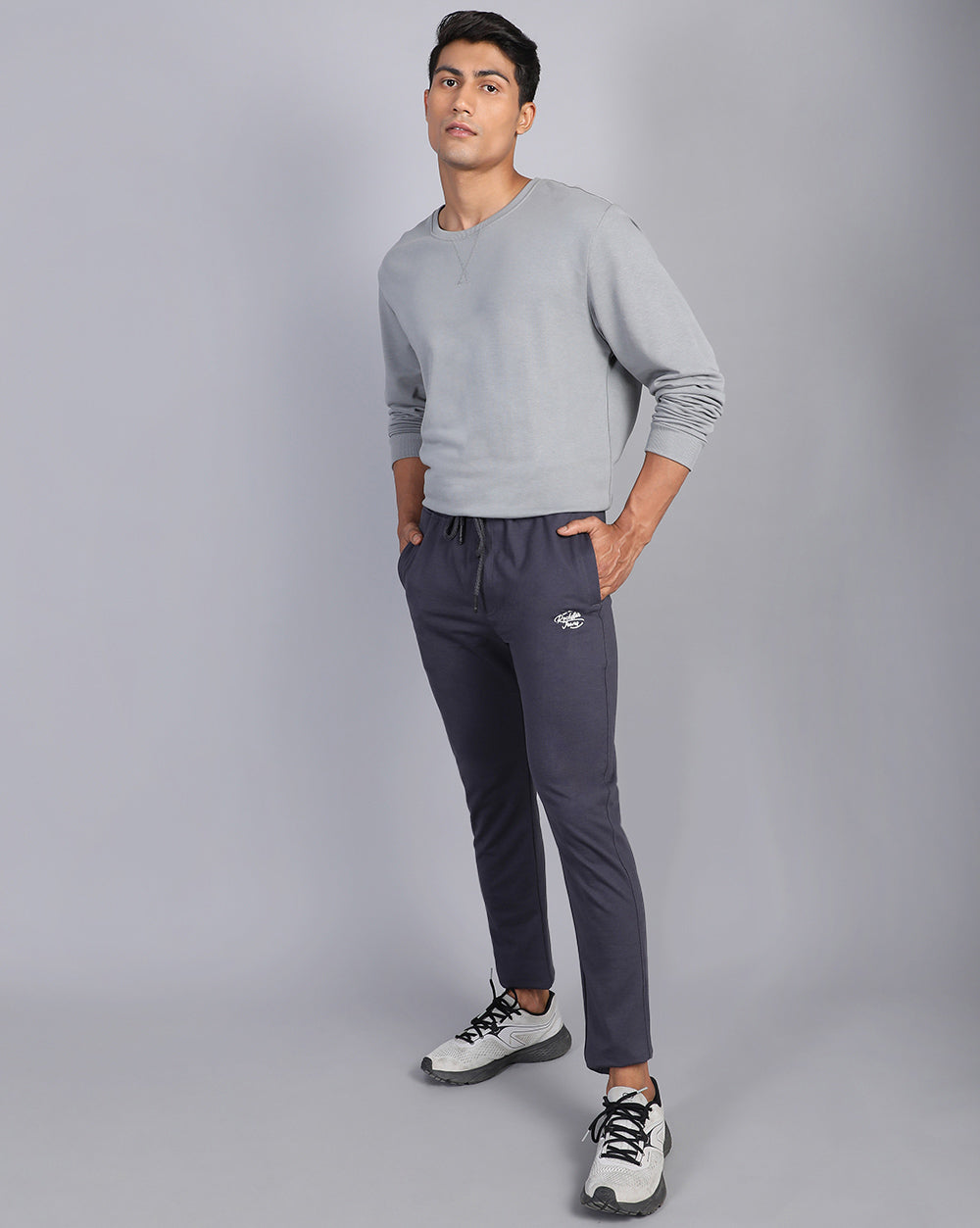 Dark Grey Solid Active Pant