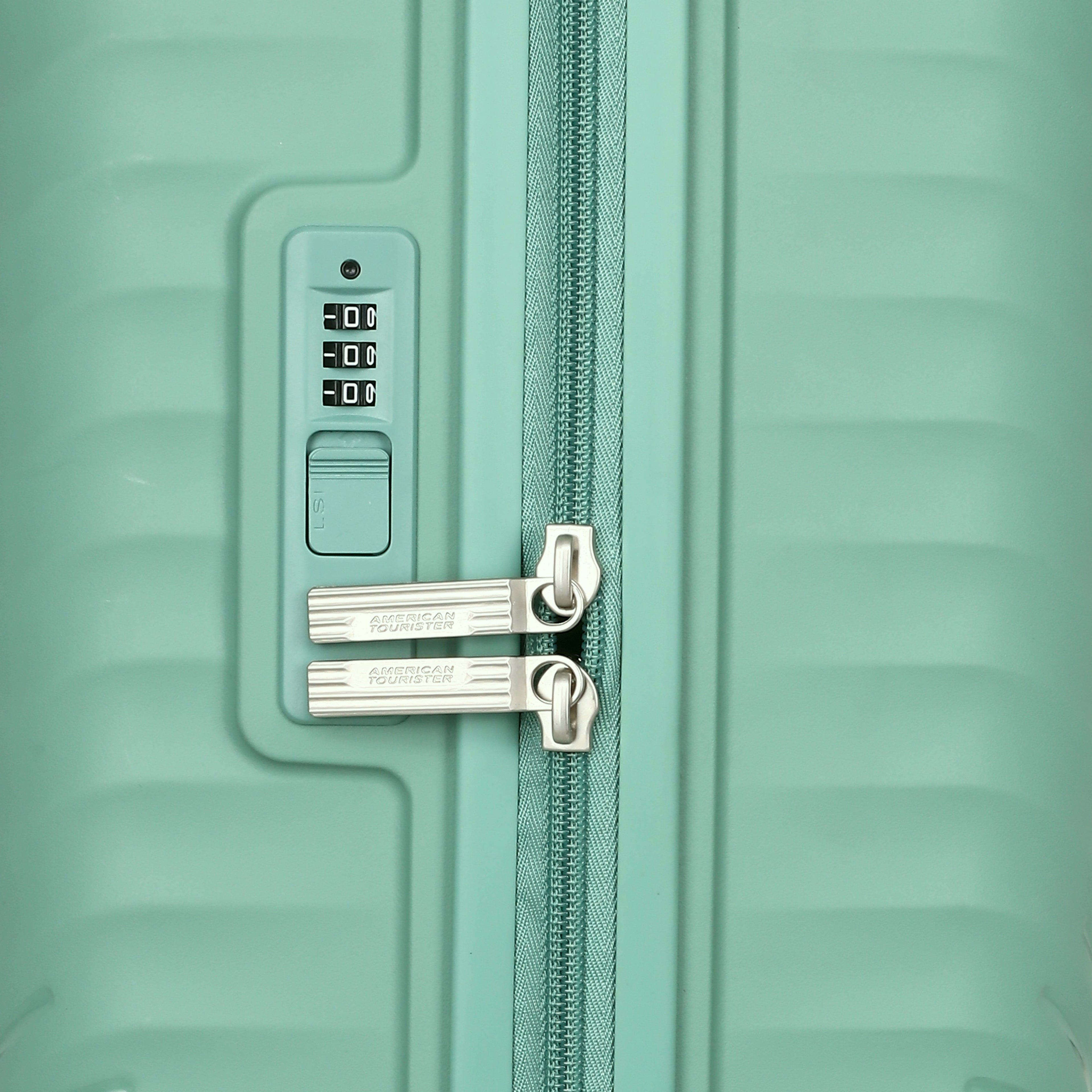 American Tourister Luggage Hard Trolley-Green